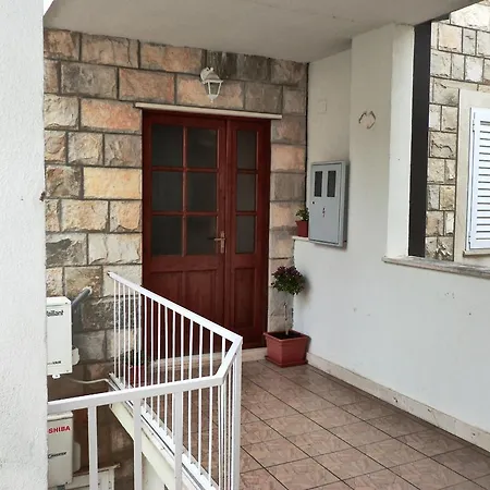 Antonios Apartment